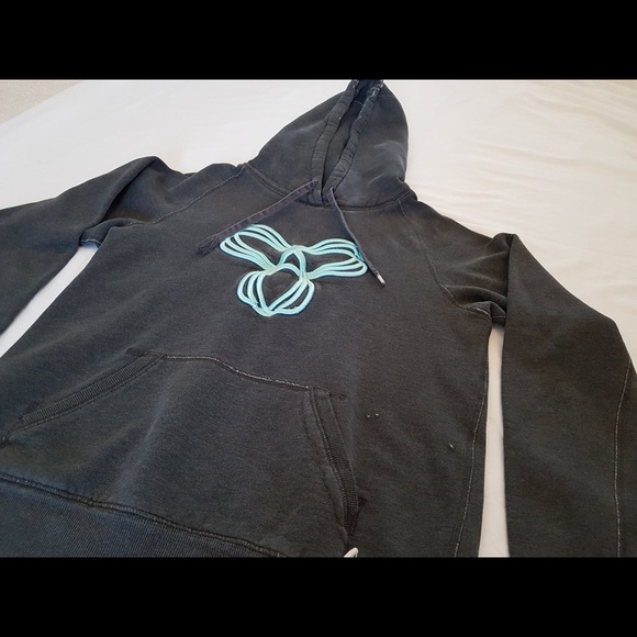TNA Hoodie - Picture 3 of 3
